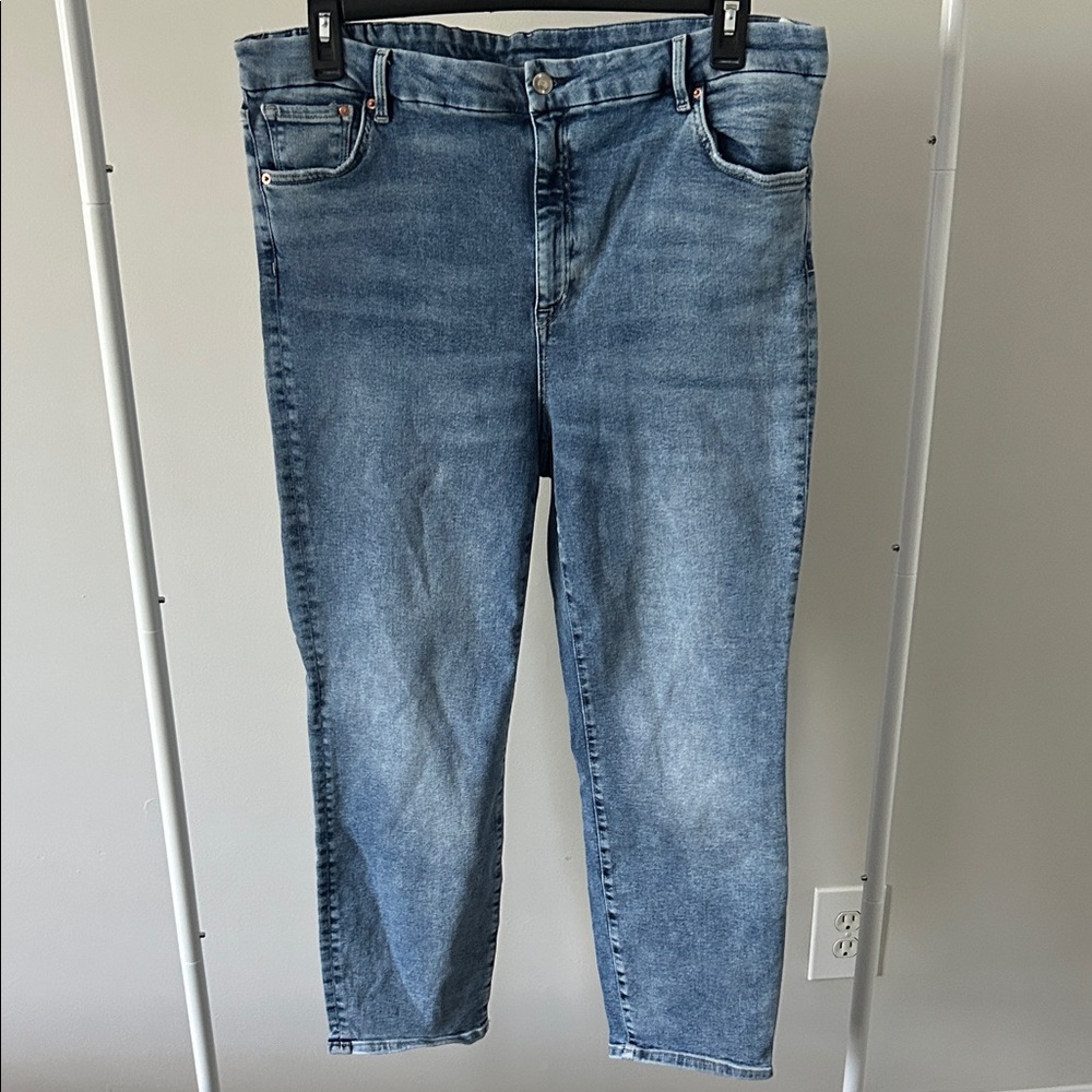 Women’s Blue Jeans